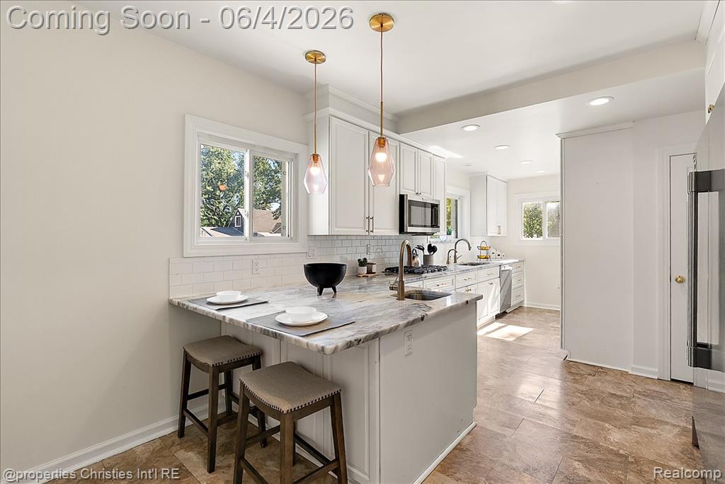 14201 Kingston Street, Oak Park, MI 48237 — Photo 13