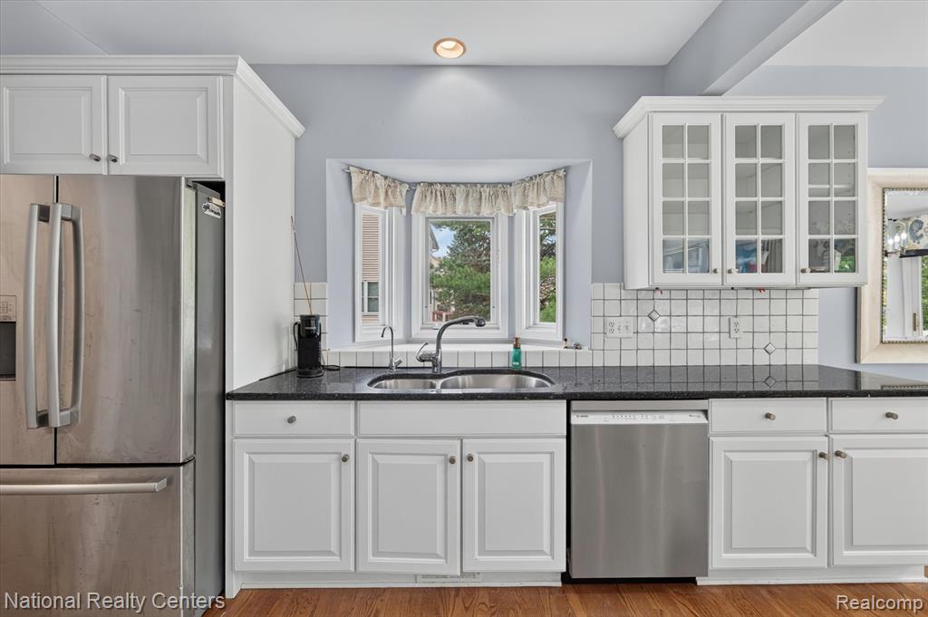 2915 Allison Lane, Highland, MI — Photo 11