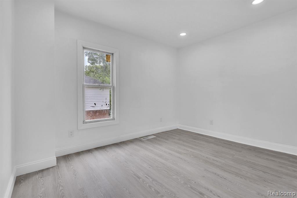 9158 Steel Street, Detroit, MI 48228 — Photo 21