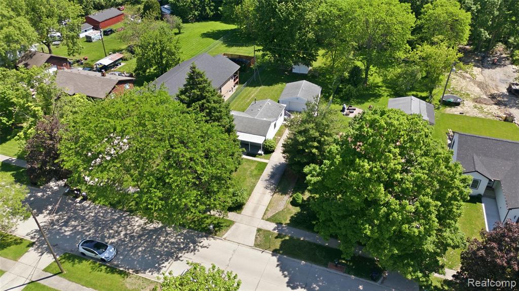 22401 Monterey Drive, Woodhaven, MI 48183 — Photo 45