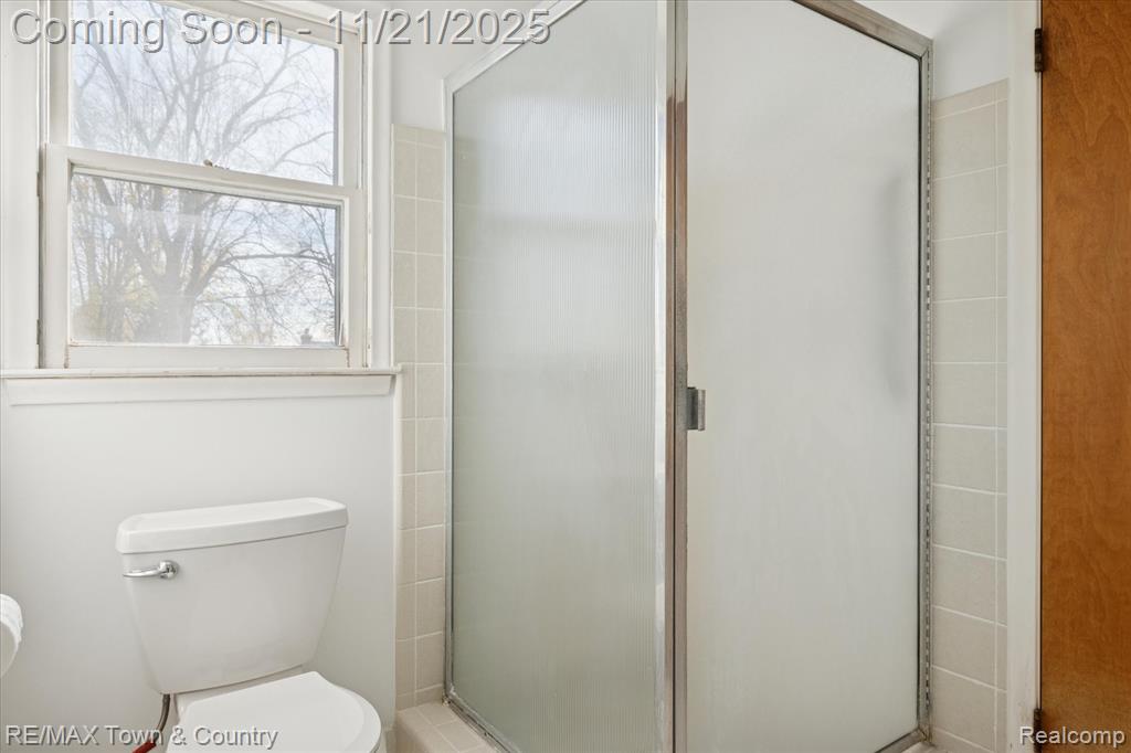 5593 Woodwind Drive, Bloomfield Hills, MI 48301 — Photo 18