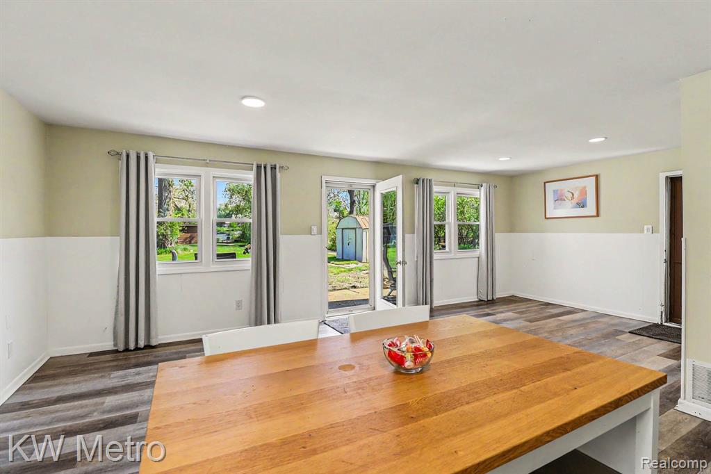 657 Dunleavy Drive, Highland, MI 48356 — Photo 5