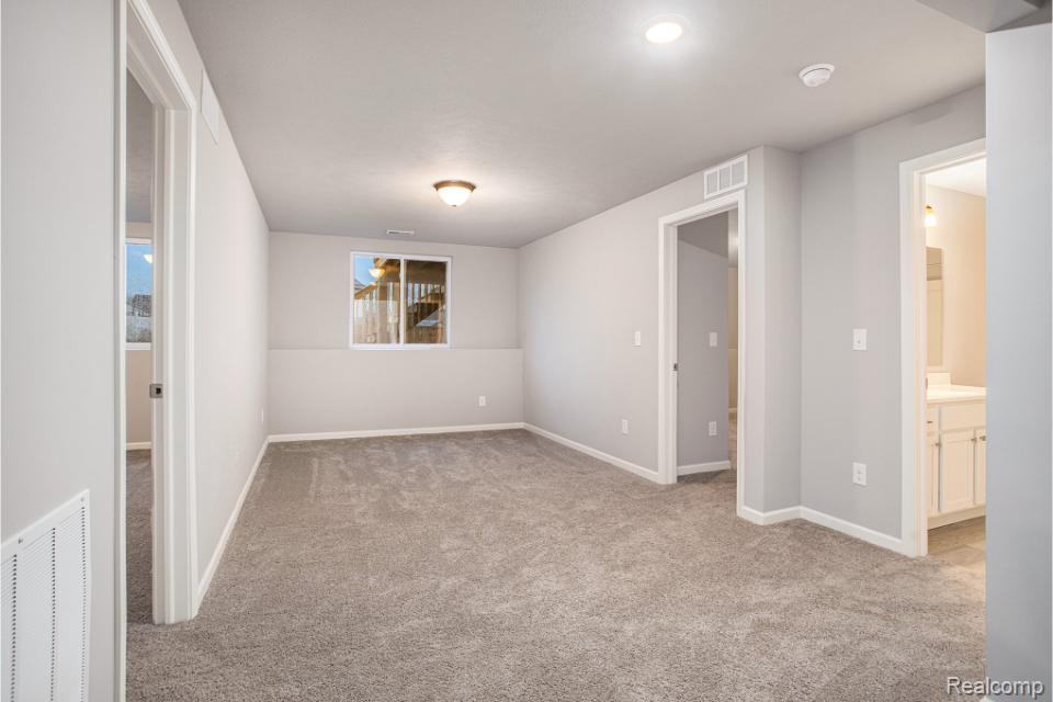 1189 Lockes Street, Howell, MI 48843 — Photo 10