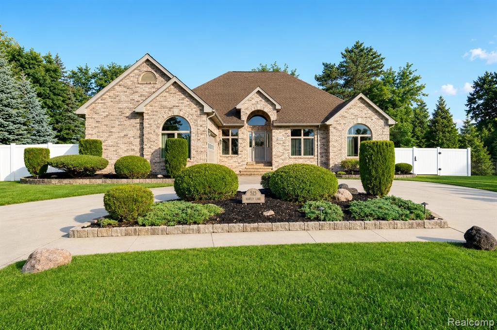 545 Karla Lane, Marysville, MI 48040 — front exterior