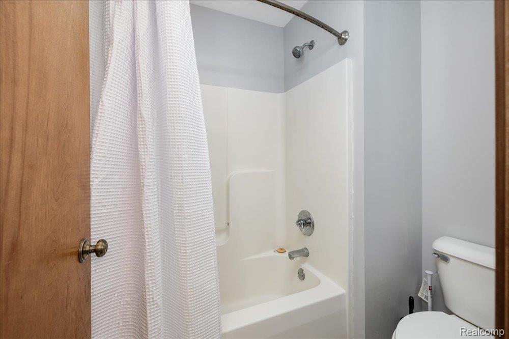 4981 Kay Drive, Monroe, MI 48161 — Photo 39