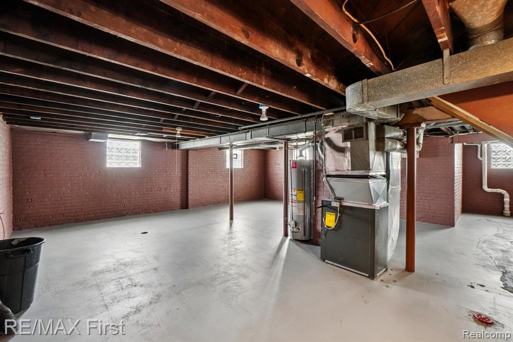 7726 Coolidge, Center Line, MI 48015 — Photo 23