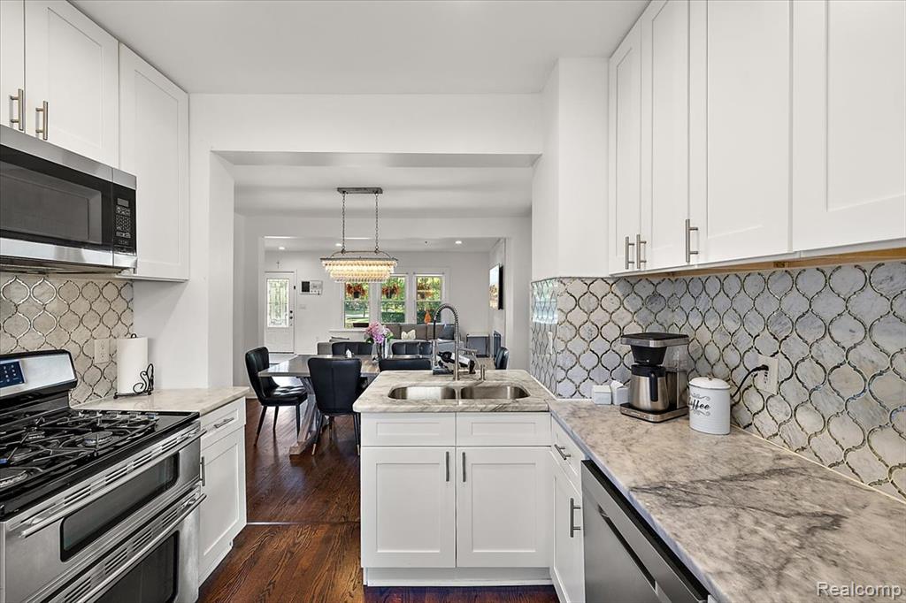 716 W Lincoln Street, Birmingham, MI 48009 — Photo 14