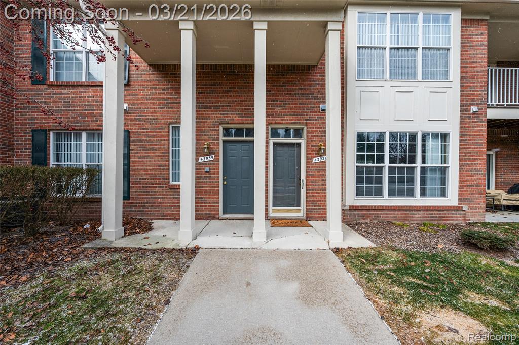 43935 Rushcliffe Drive, Sterling Heights, MI 48313 — Photo 3