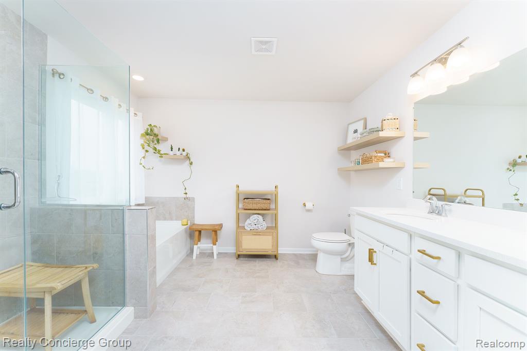 8030 CARSTON Lane, Brighton, MI 48116 — Photo 20