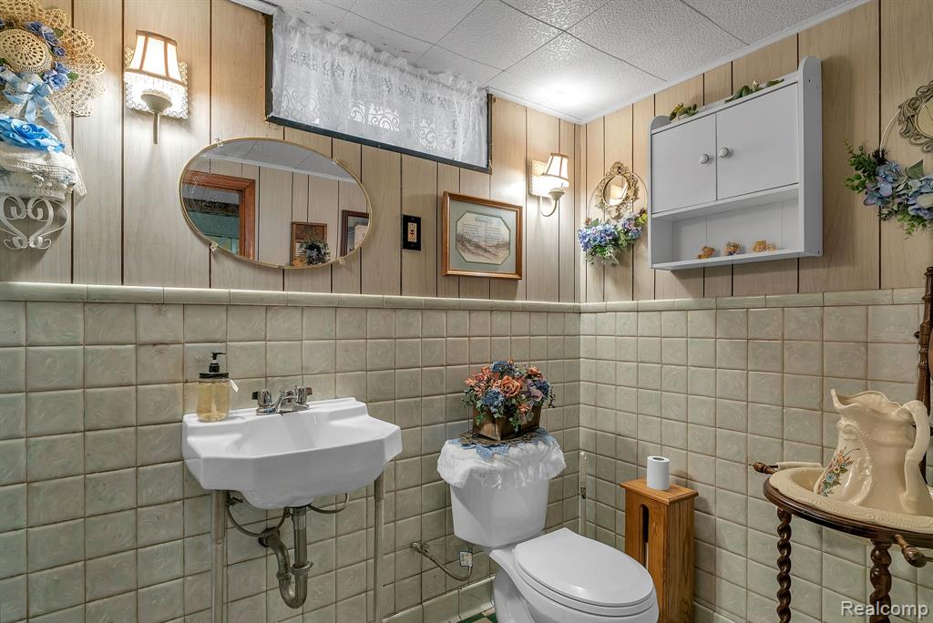 1582 Chandler Avenue, Lincoln Park, MI 48146 — Photo 27
