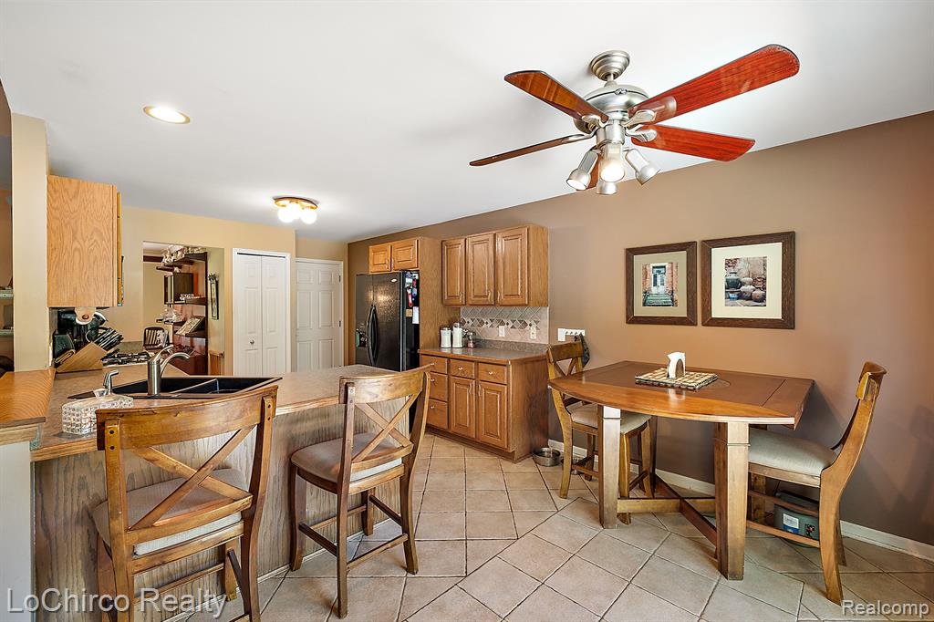 5068 CLARKSTON Road, Clarkston, MI 48348 — Photo 13