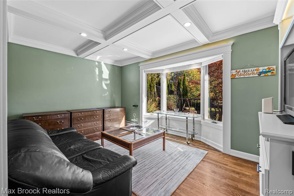 5605 Woodwind Drive, Bloomfield Hills, MI 48301 — Photo 37
