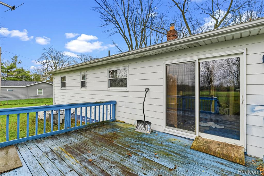 5114 Reid Road, Swartz Creek, MI 48473 — Photo 5