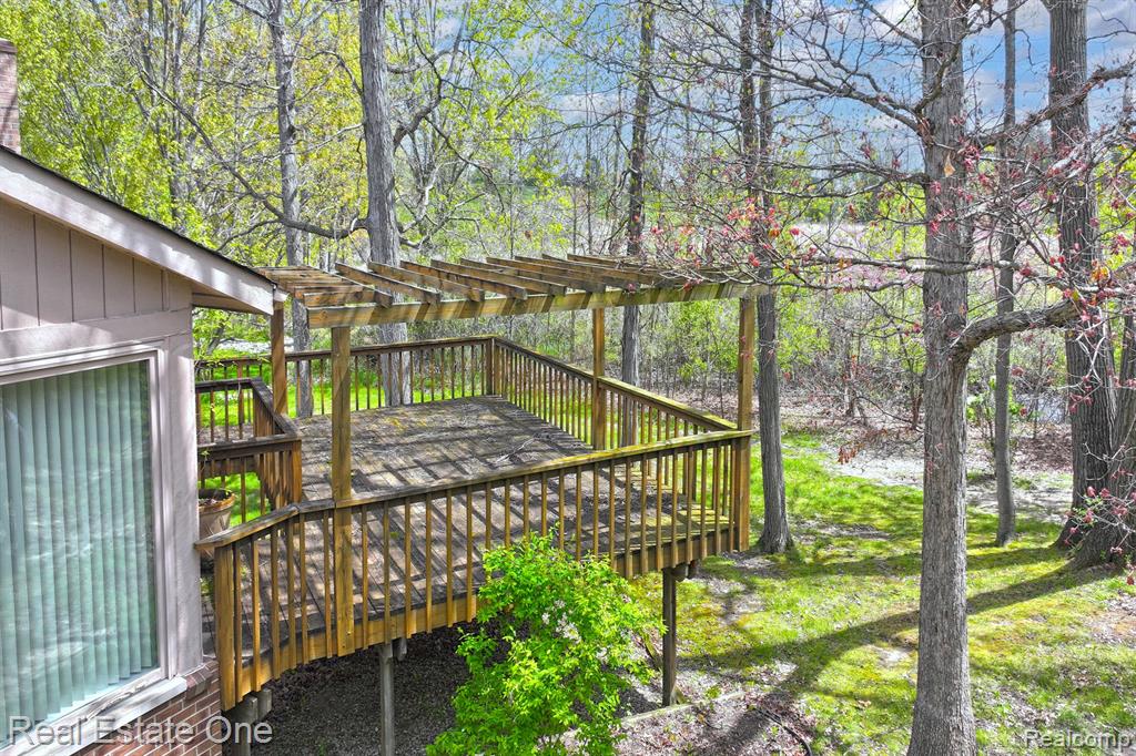 20080 Longridge Court, Northville, MI 48167 — Photo 8
