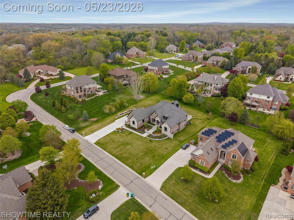 4805 Woodland Hills Drive, Rochester, MI 48306 — Photo 68