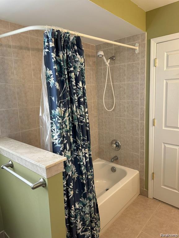 3970 ORCHARD VIEW Avenue, Rochester Hills, MI 48307 — Photo 35