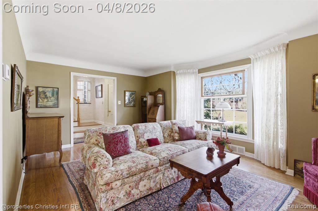 926 Abbey Street, Birmingham, MI 48009 — Photo 8