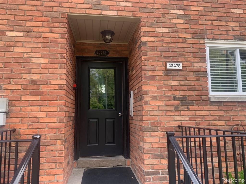 42478 Woodward Avenue Avenue, Bloomfield, MI 48304 — Photo 2