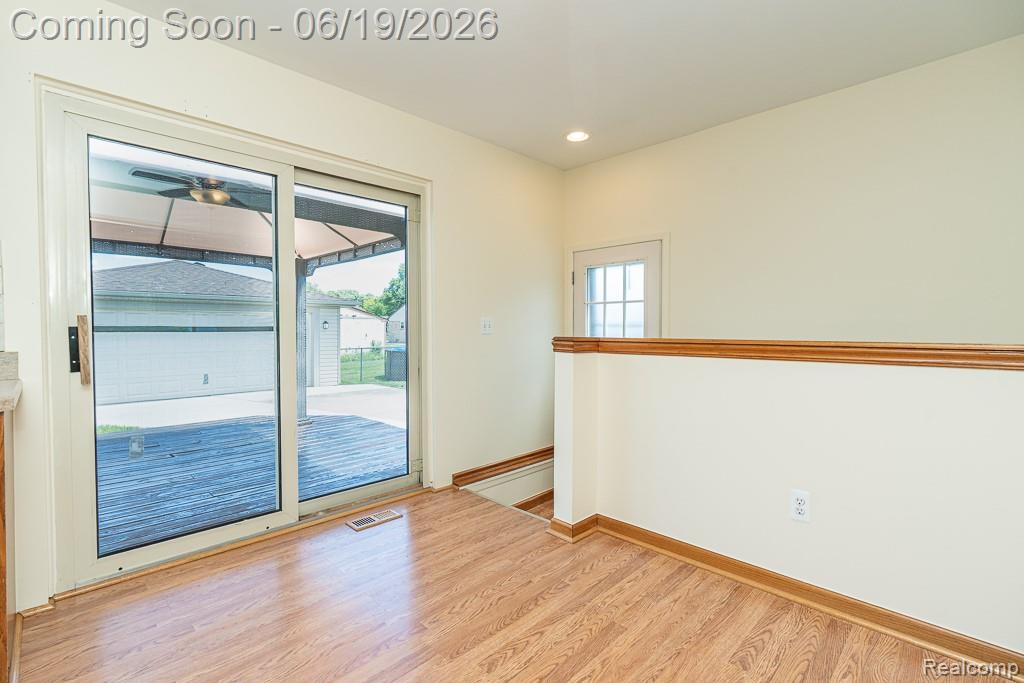 41824 Clayton Street, Clinton Twp, MI 48038 — Photo 17
