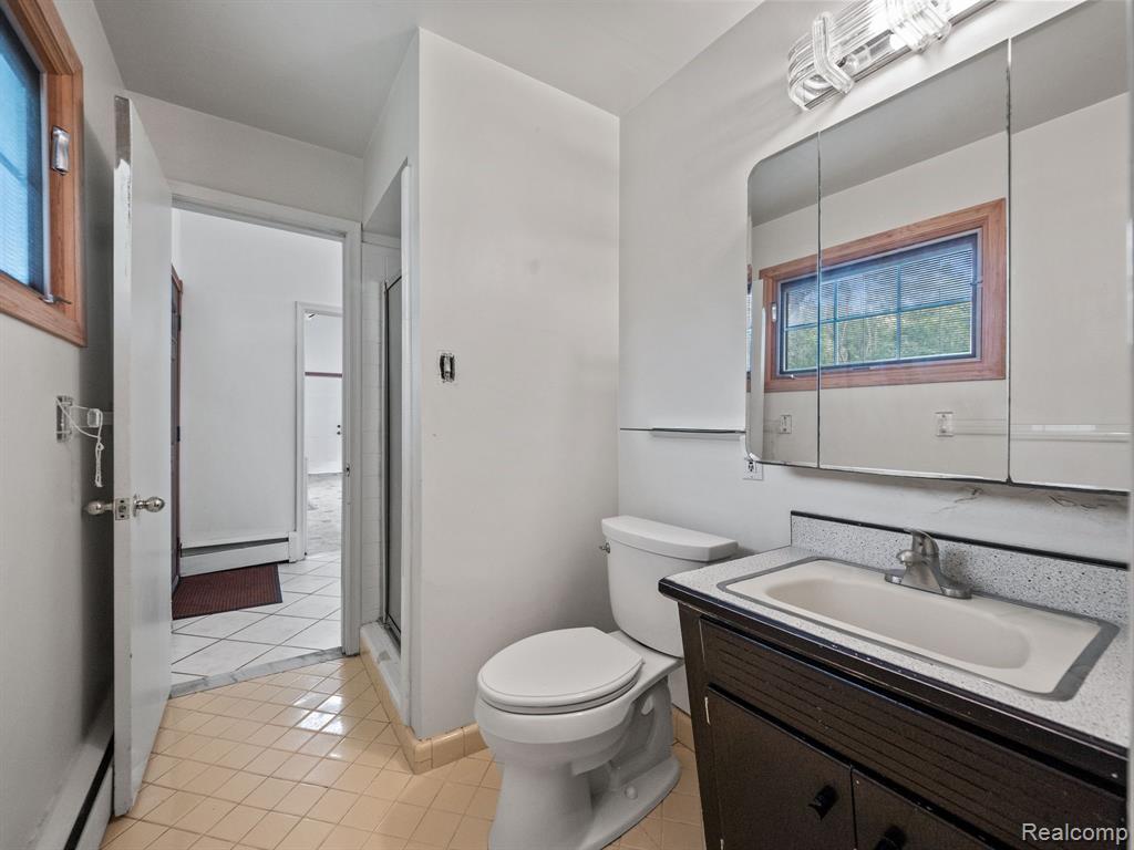 4550 W MAPLE Road, Bloomfield Hills, MI 48301 — Photo 14