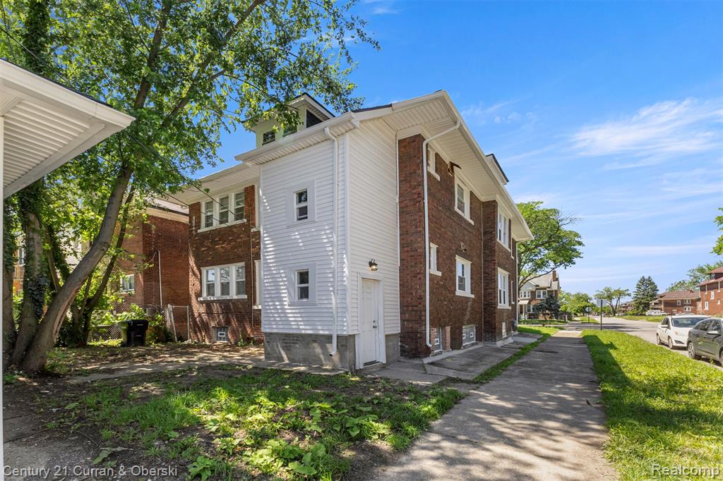 8438 Dexter Avenue, Detroit, MI 48206 — Photo 42