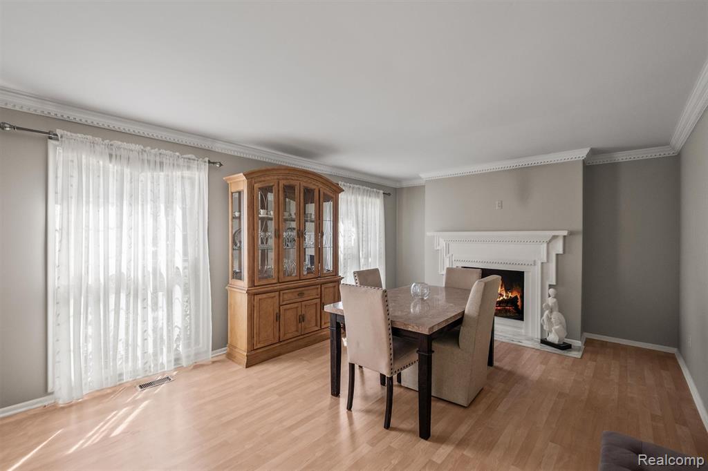 4041 TWIN LAKES Court, Shelby Twp, MI 48316 — Photo 24