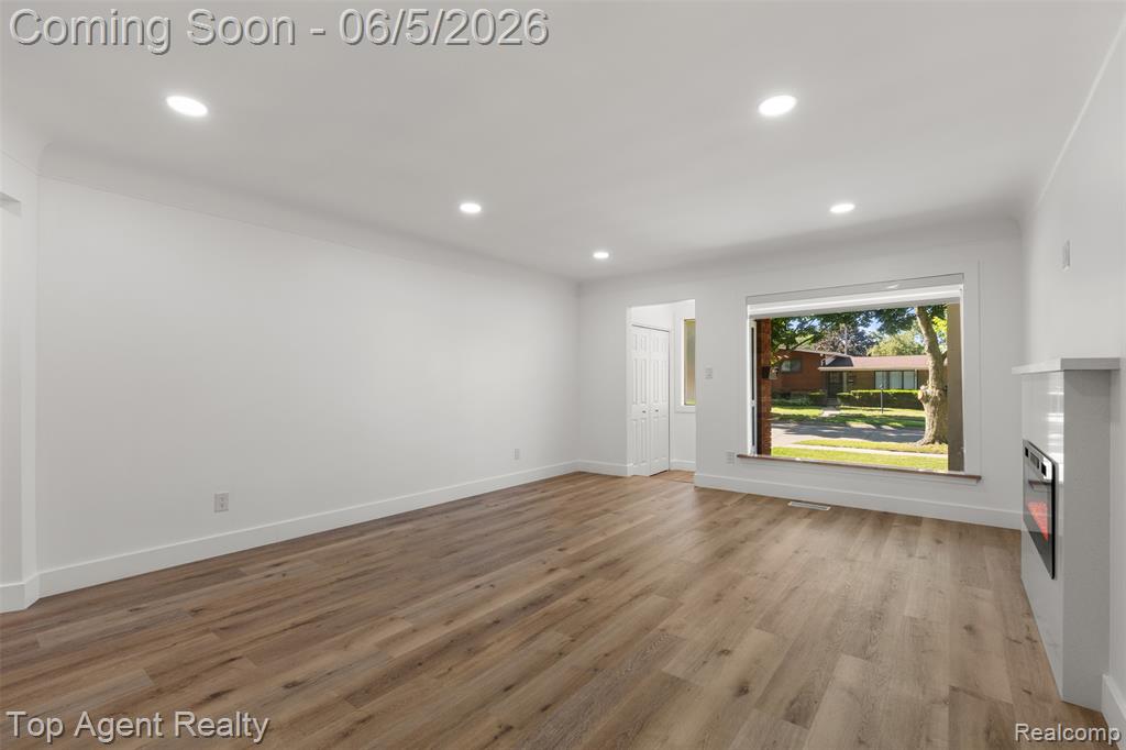 29492 Geraldine Drive, Warren, MI 48093 — Photo 7