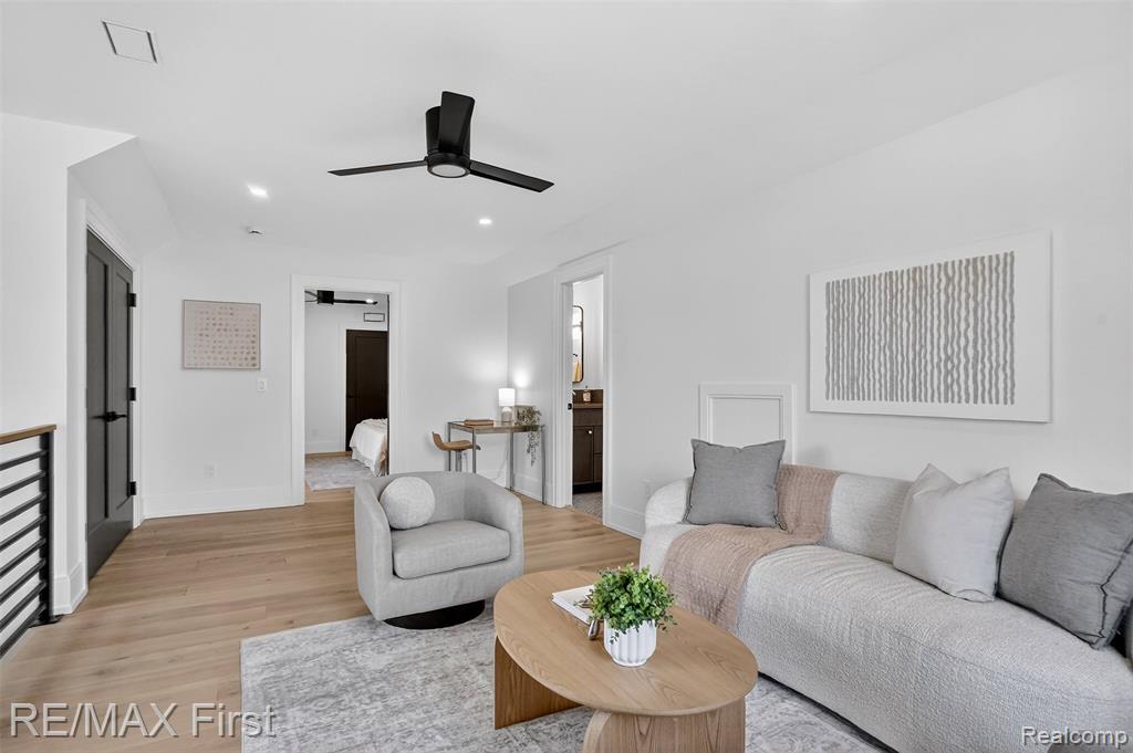 667 Oak, Birmingham, MI 48009 — Photo 41