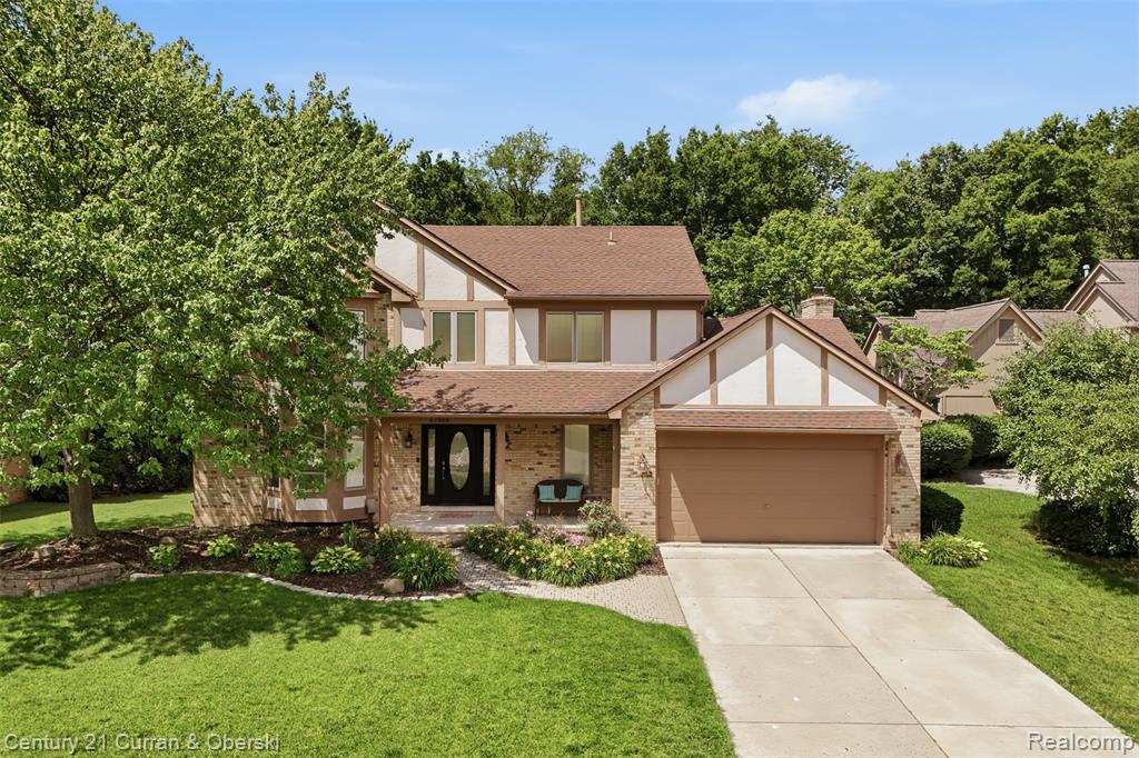 47008 Cider Mill Drive, Novi, MI — front exterior