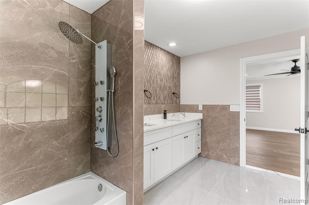 6735 Norborne Avenue, Dearborn, MI 48127 — Photo 24