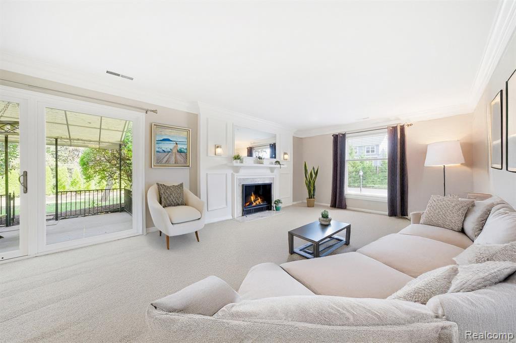 19710 13 Mile Road, 107, Beverly Hills, MI 48025 — Photo 4
