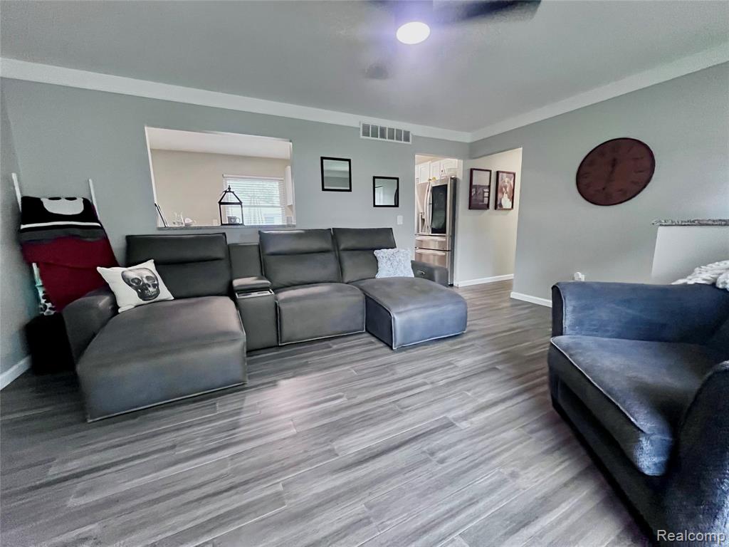 9650 Hamilton Street, Van Buren, MI 48111 — Photo 36
