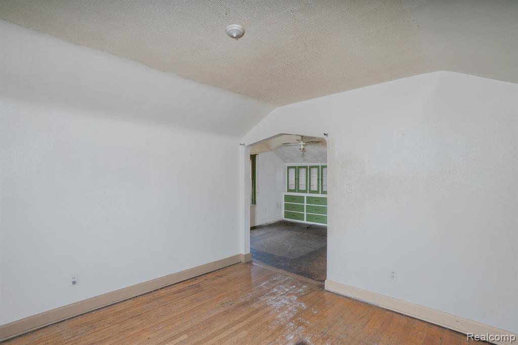 20475 San Juan Drive, Detroit, MI 48221 — Photo 23