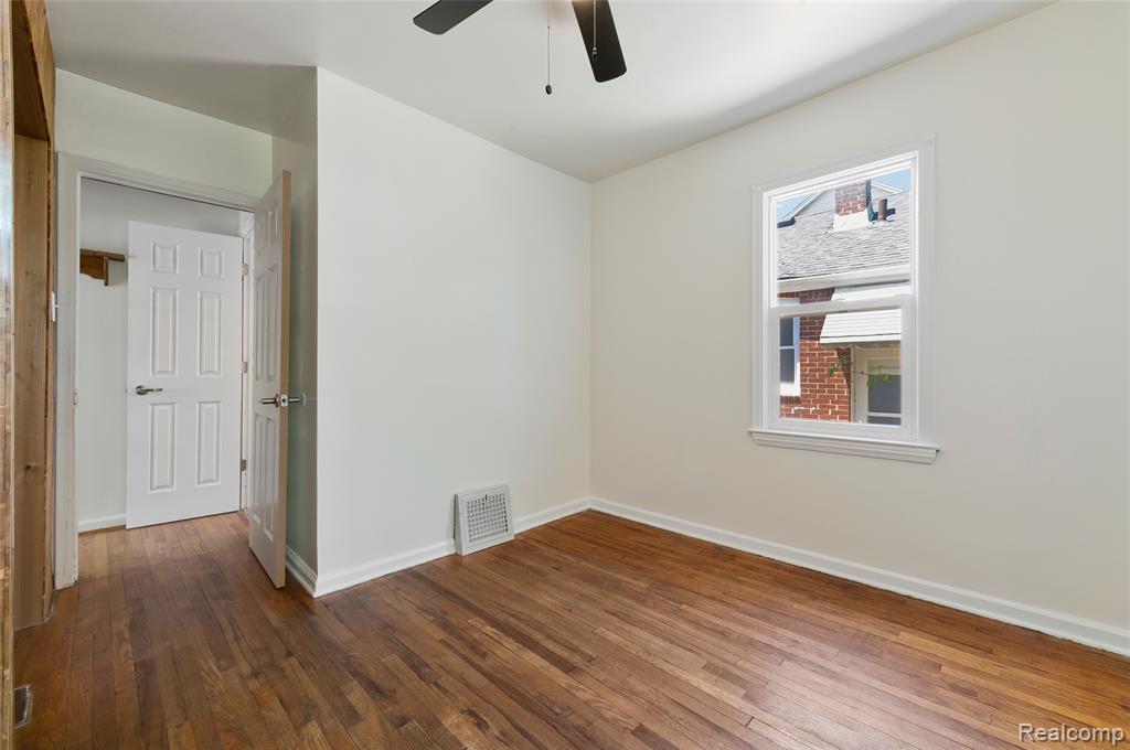 15450 Lola Drive, Redford, MI 48239 — Photo 14