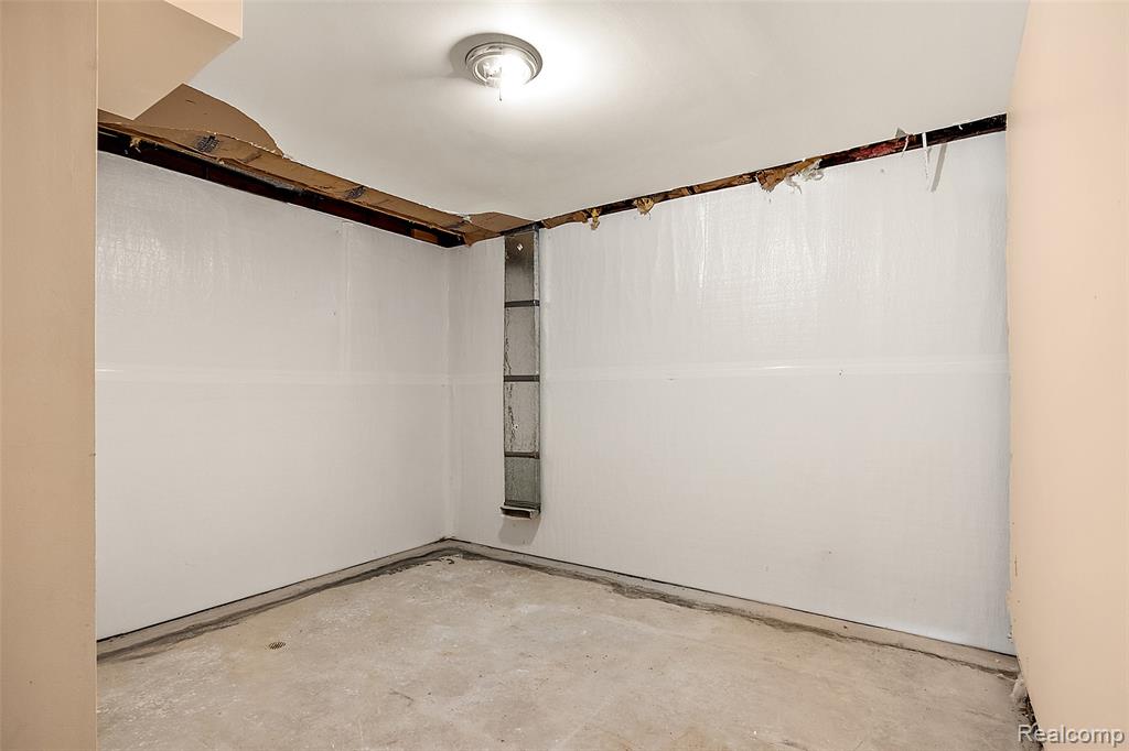 3105 Hickory Ridge Drive, Ortonville, MI 48462 — Photo 38