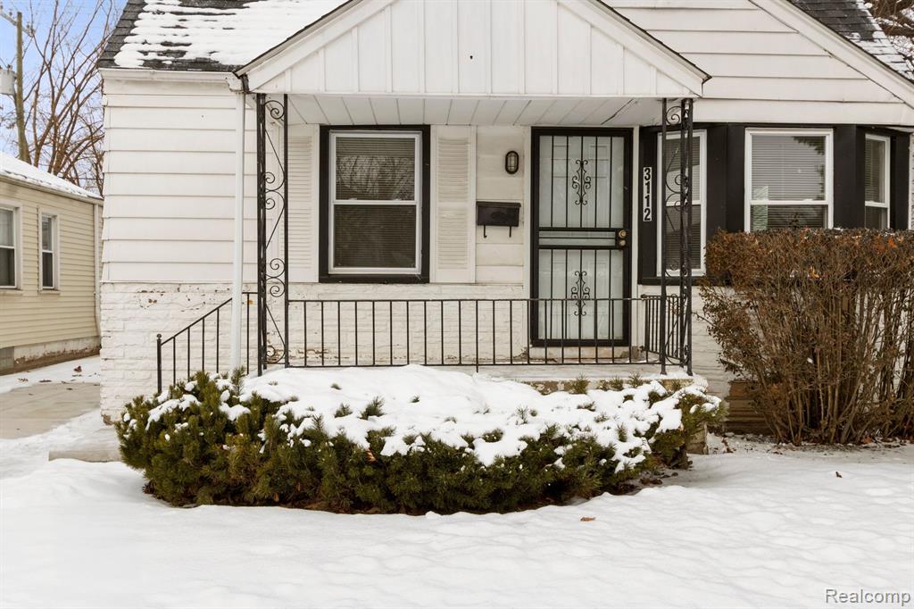 3112 S BASSETT Street, Detroit, MI 48217 — Photo 4