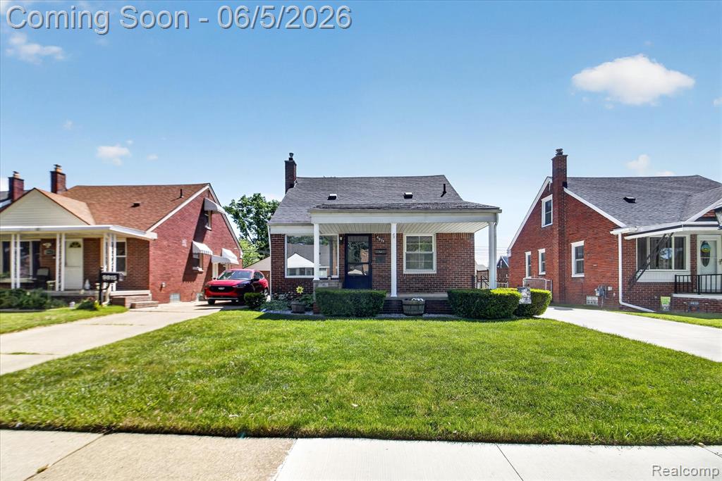 9825 Becker Avenue, Allen Park, MI 48101 — Photo 2