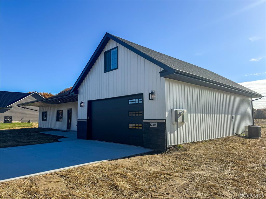 12415 Old Miller Road, Gaines Vlg, MI 48449 — Photo 16