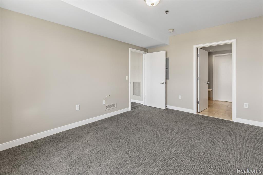525 W Lafayette, 17D, Detroit, MI 48226 — Photo 21