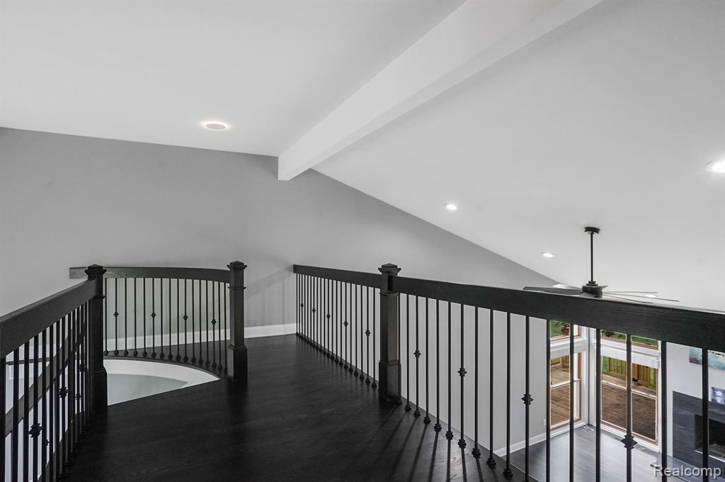 6655 MOUNTAIN Drive, Troy, MI 48098 — Photo 28