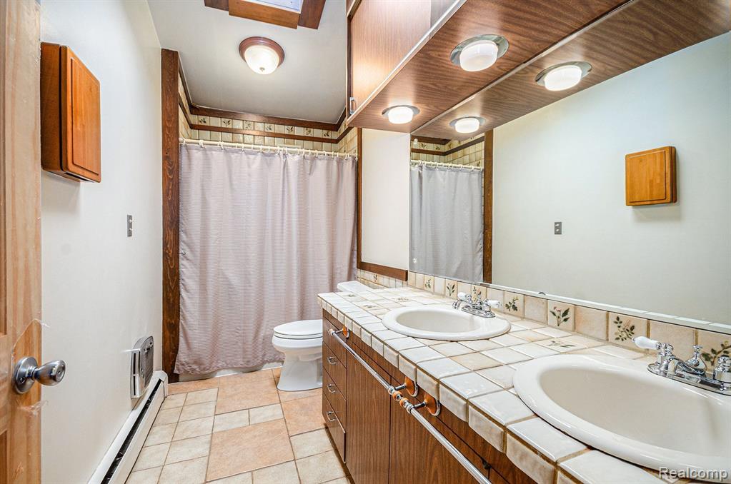 8297 Jordan Road, Grand Blanc, MI 48439 — Photo 17