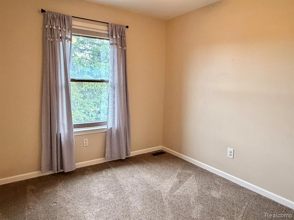 41090 Southwind Drive, Canton, MI 48188 — Photo 15
