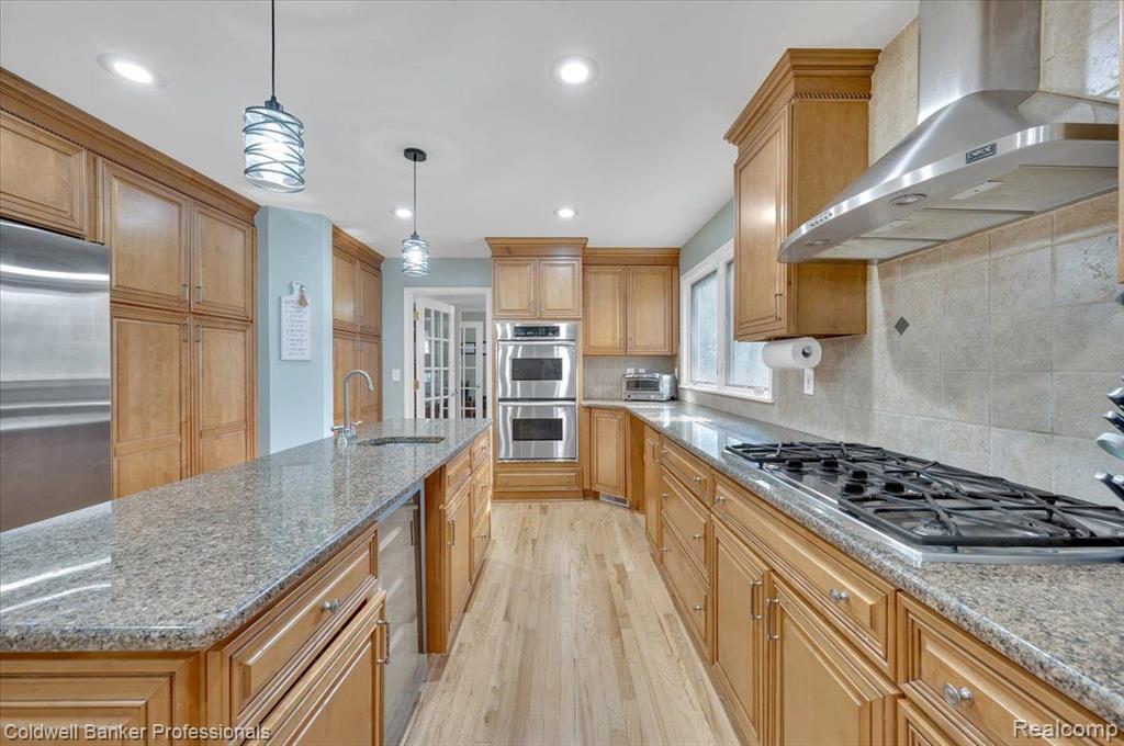 5082 BIRCH TREE Court, Grand Blanc, MI 48439 — Photo 13