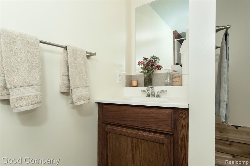 605 S Troy Street, Royal Oak, MI 48067 — Photo 32