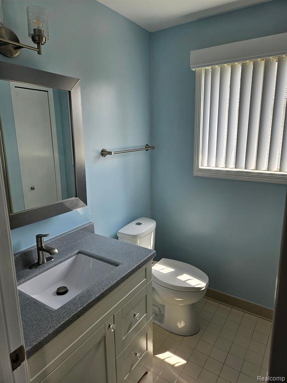 52913 CROSS CREEK Drive, Chesterfield, MI 48047 — Photo 12