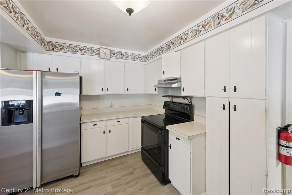 4460 Torrey Road, Flint, MI 48507 — Photo 11