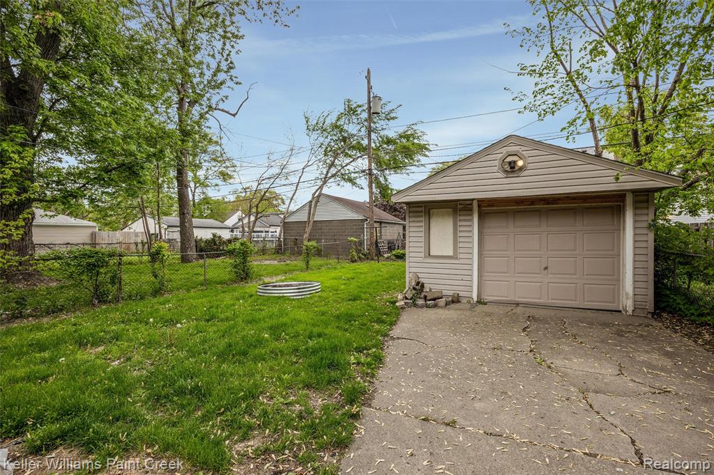 7275 Orchard Avenue, Warren, MI 48091 — Photo 20