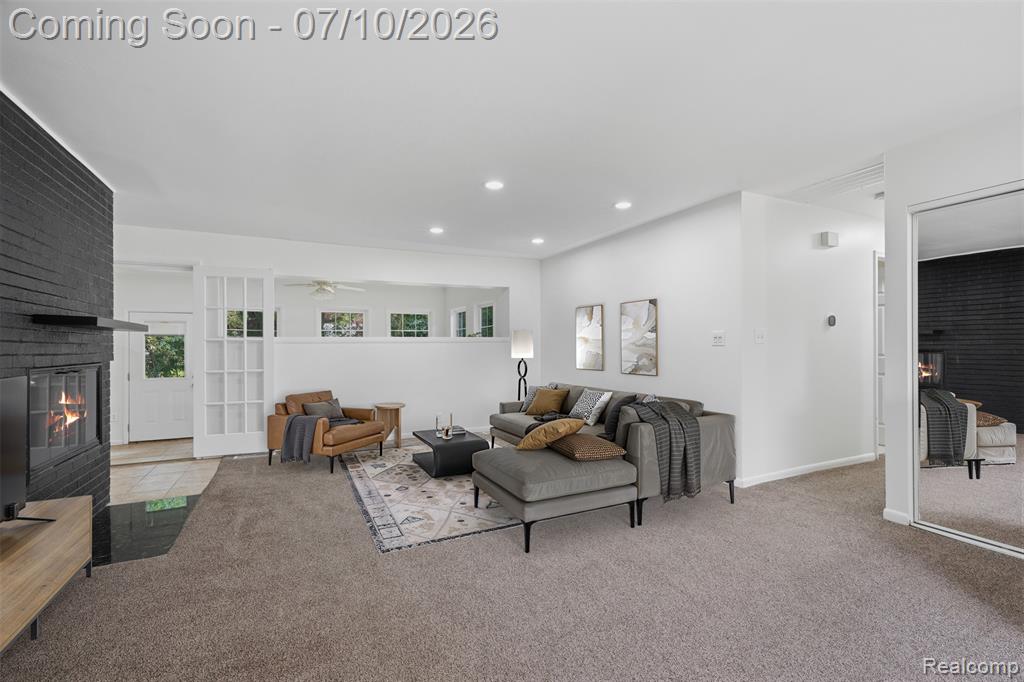 7264 S Tratham Court, West Bloomfield, MI — Photo 4