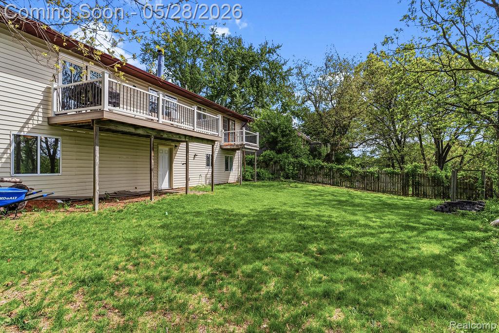 233 Peninsula Lake Drive, Highland, MI — Photo 40