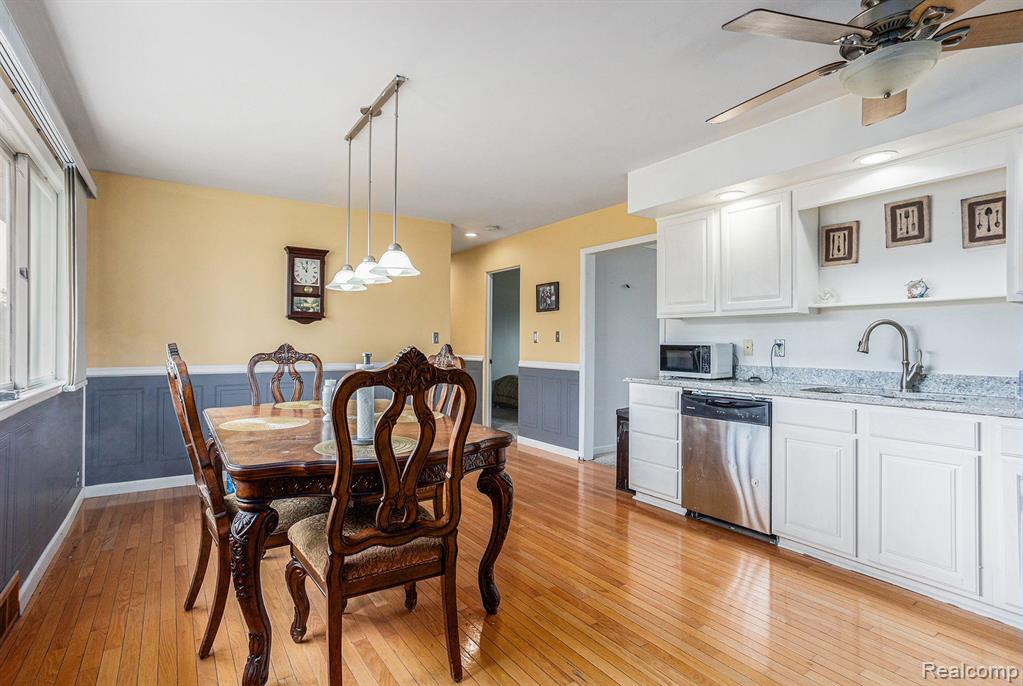 3735 S PORTSMOUTH Road, Bridgeport, MI 48722 — Photo 8